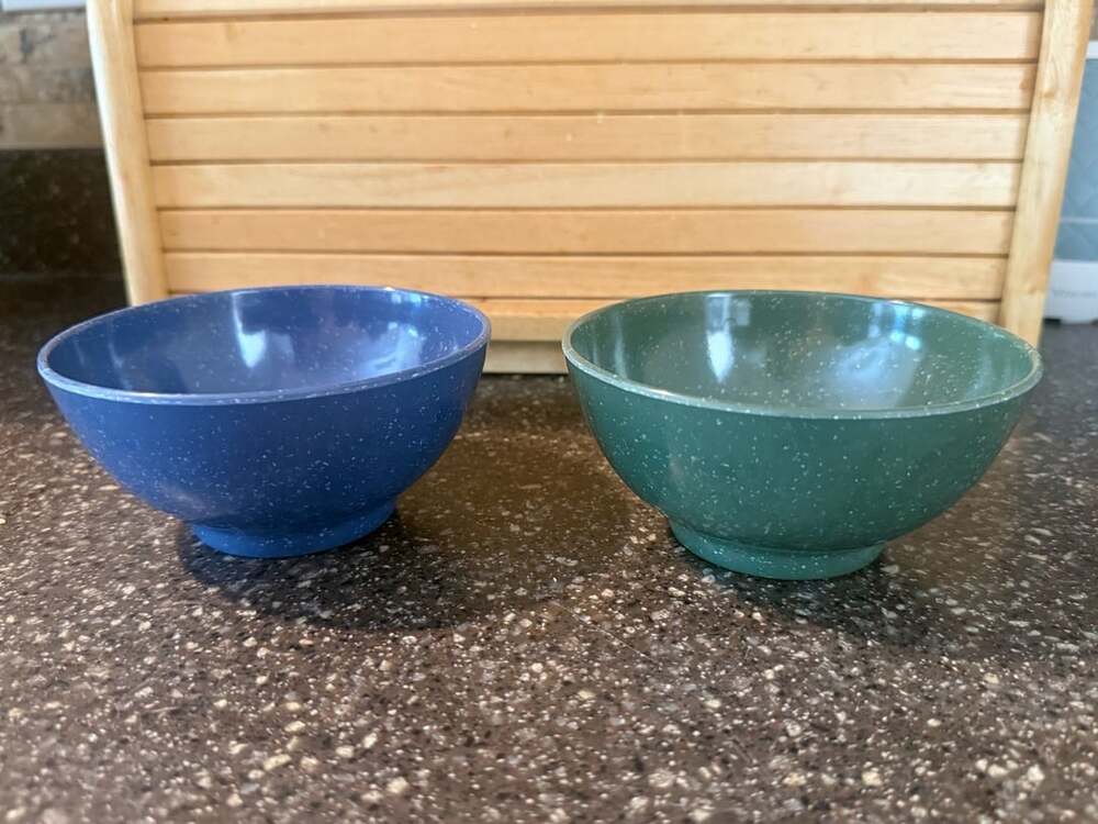 Kitchenware Speckled Melamine Mixing Bowls Set of 2 Blue Green